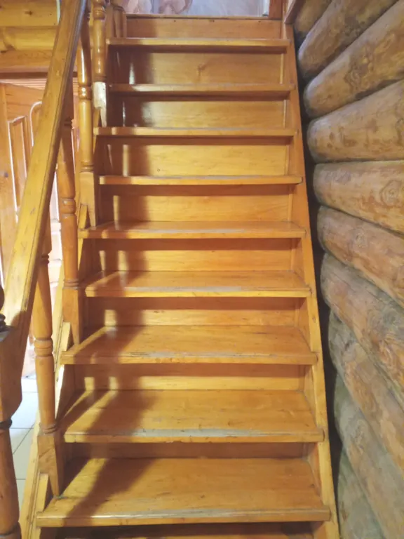 Уютный дом-сруб для компании