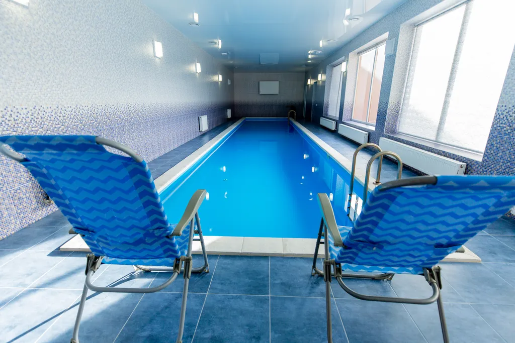 Загородный дом с бассейном и зоной отдыха