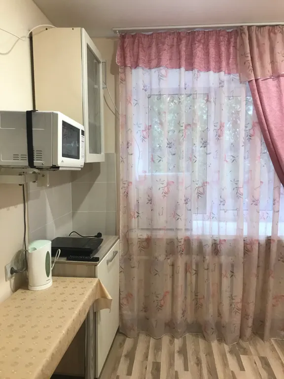 Комната в центре города со свежим ремонтом и новой сантехникой