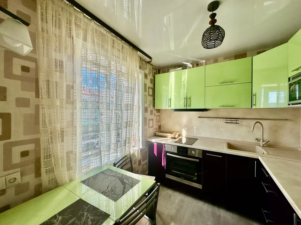 Двушка рядом в центре