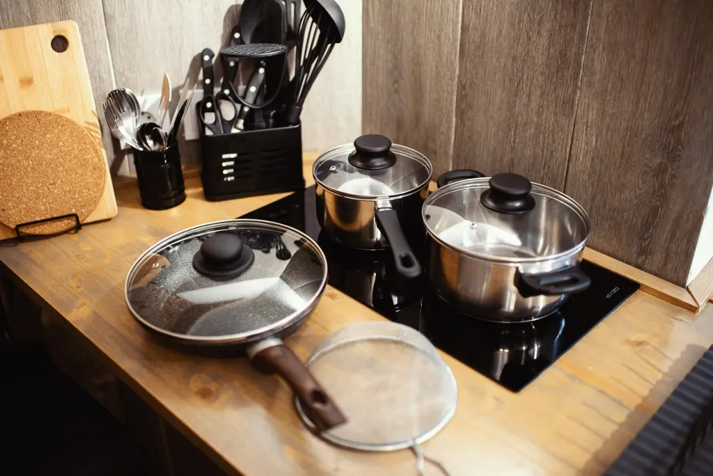 Квартира Квартира в центре с отдельным входом и своей парковкой под окном — Ярославль