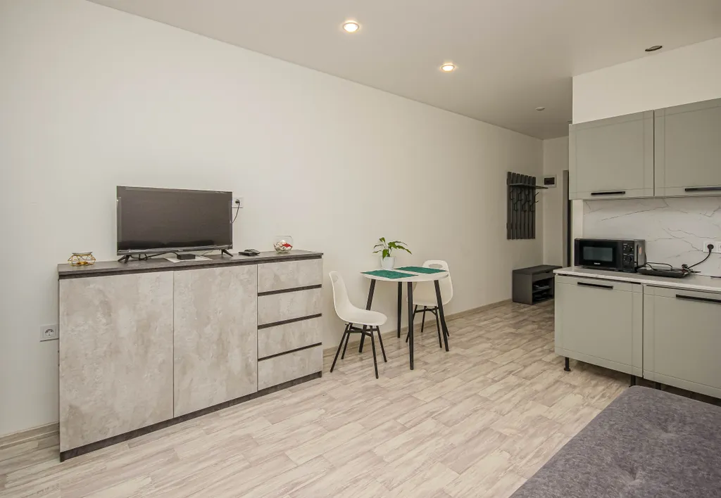 Уютная студия в Октябрьском районе