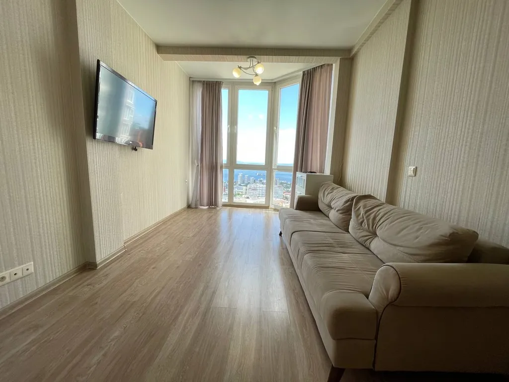 Квартира в центре с видом на море и город