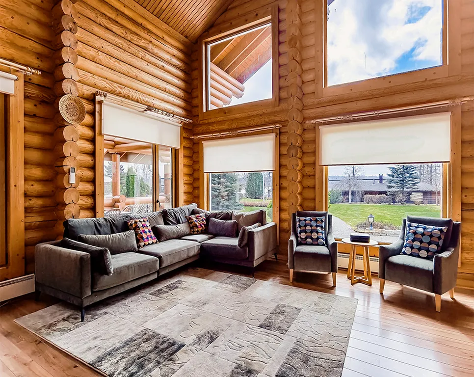 Уютный дом на берегу озера с тёплым бассейном на территории Порт Тихий