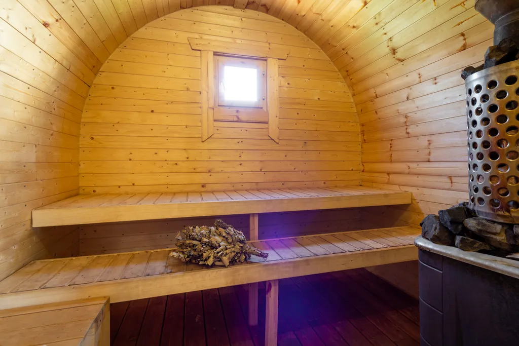 Норвежский домик с отдельной баней на дровах