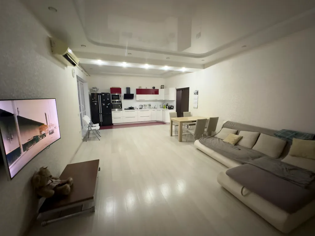 Двухэтажный коттедж в Южно-Сахалинске, это уютный дом вдали от дома