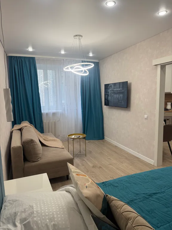 Стильная однушка в центре колыбели России-Великом Новгороде