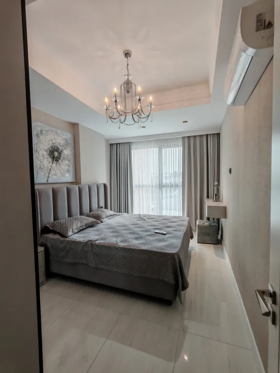 Квартира 1+1 в Azura World c видом на бассейн и аквапарком