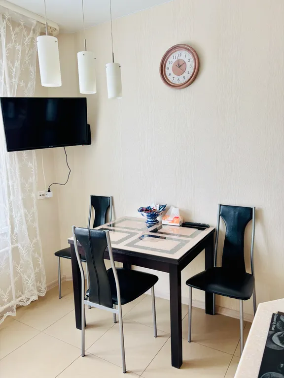 Уютная квартира рядом с ТДЦ Столица