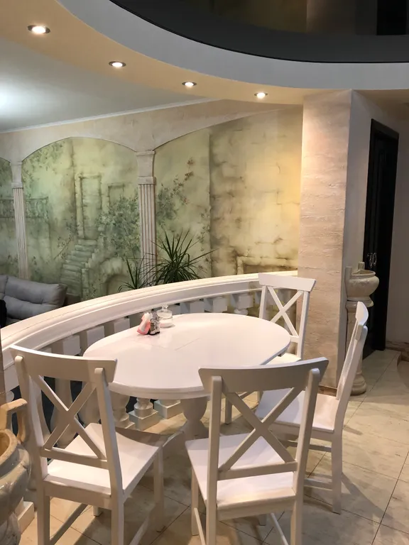 В Индустриальном районе тц Планета