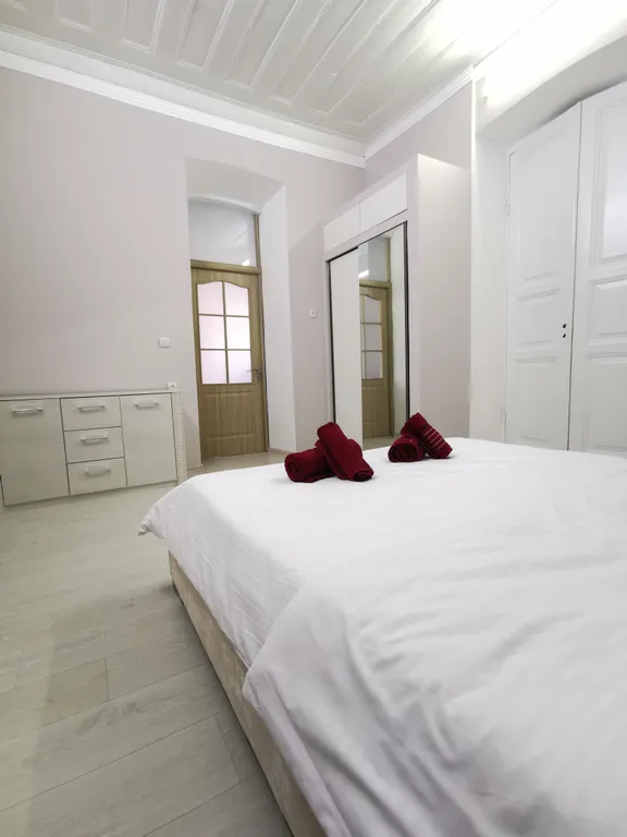 Уютный дом в центре города