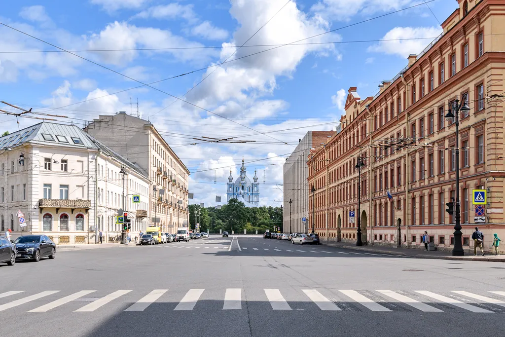 Просторная студия у Таврического сада