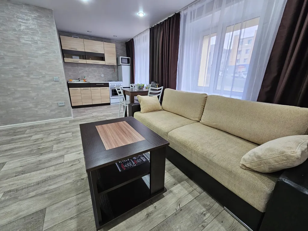 Уютная 2-комнатная квартира в деловом центре города на красной линии