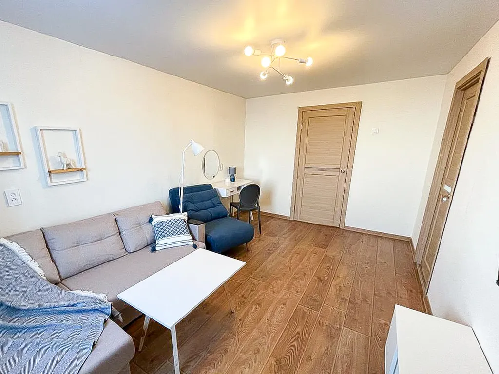 Двухкомнатные апартаменты для 5 гостей с новым ремонтом