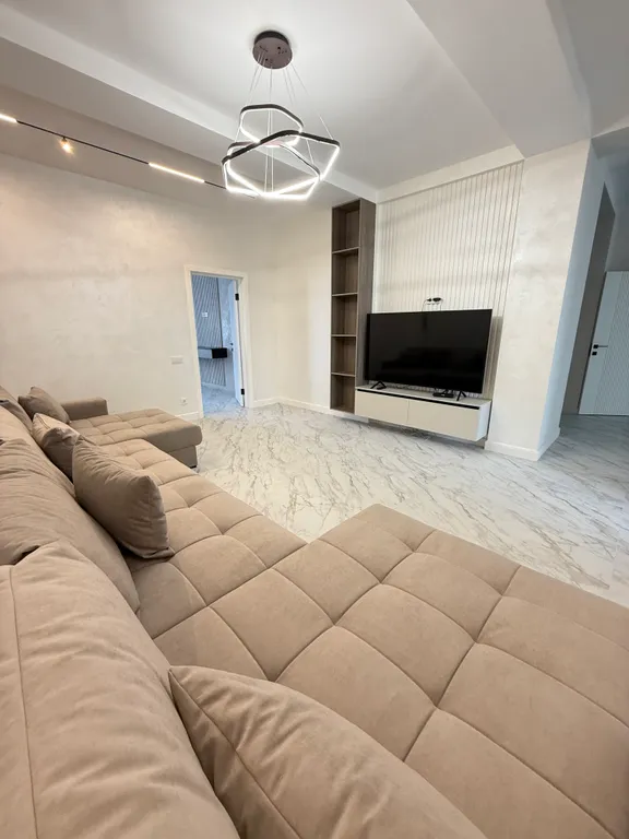 Просторная квартира с дизайнерским ремонтом