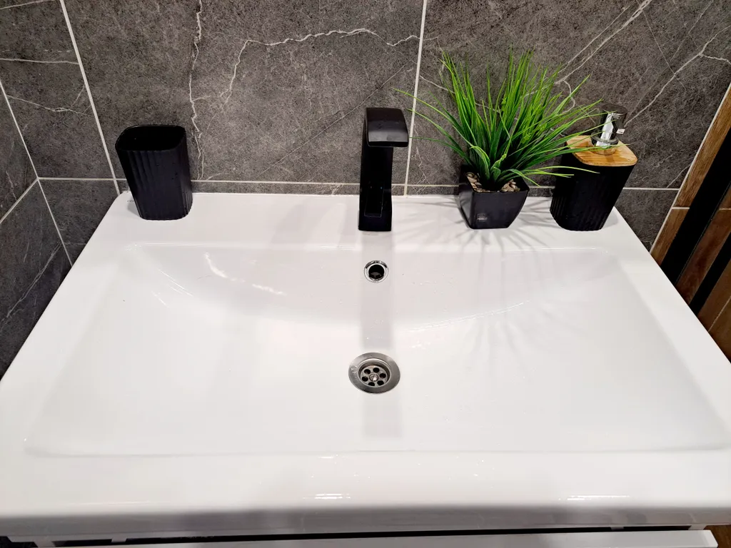 Студия с видом на Северную Двину