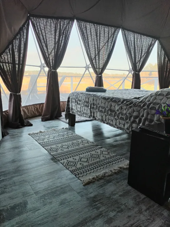 Домик с баней на берегу Ладожского озера