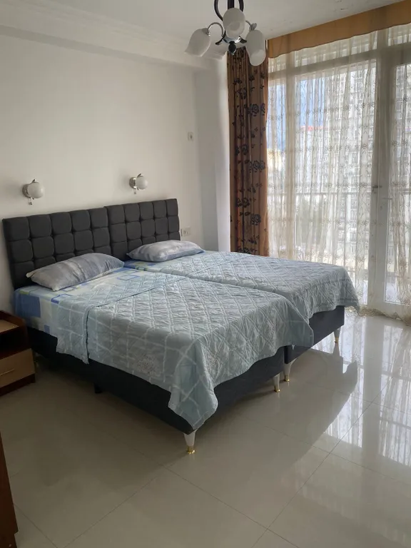 Рядом море 3 комнатную квартира, первая береговая линия