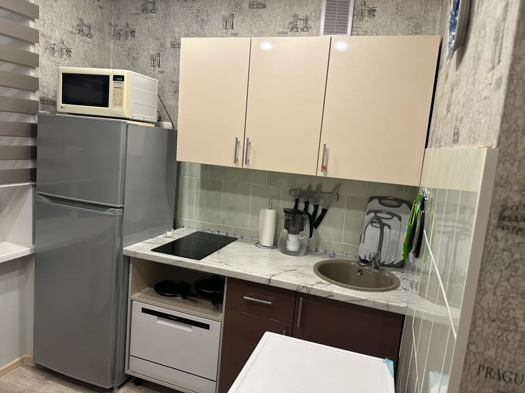 Квартира с видом на озеро Айранне недалеко от ЖД вокзала