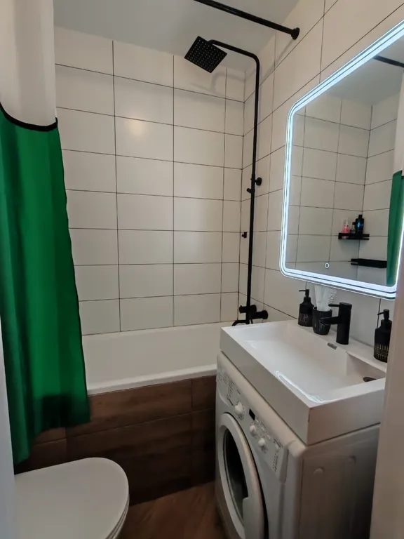 Студия с современным ремонтом