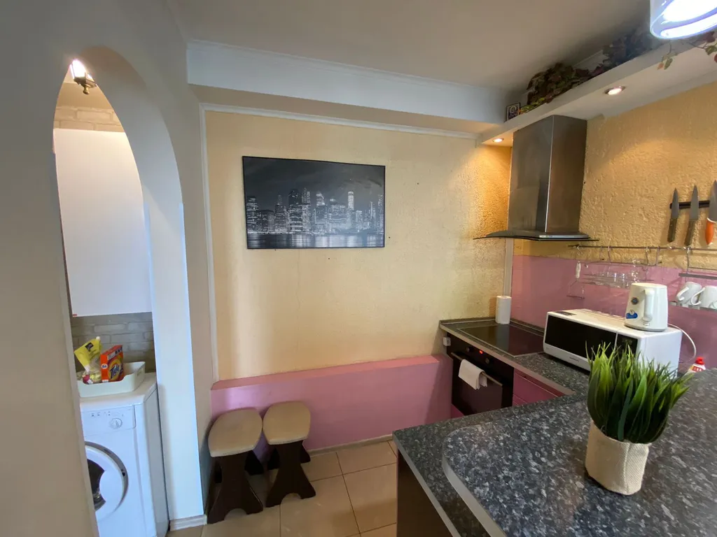 Квартира Квартира 2комн возле ТРЦ "Планета" — Красноярск