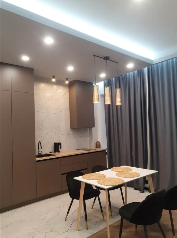 Пешеходная улица Советская закрытая территория аллея фонарей