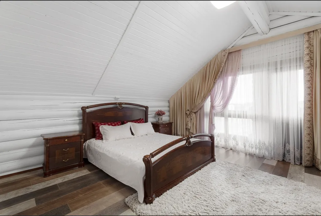 Большой коттедж на природе