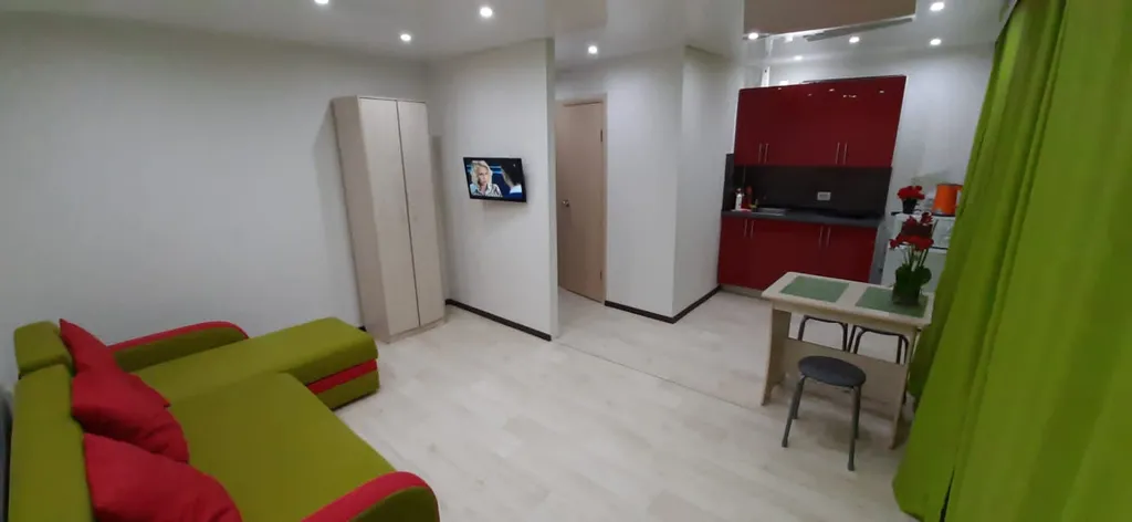 Уютная квартира-студия в центре, возле ЖД Вокзала