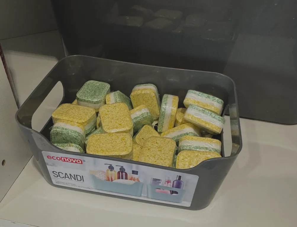 Рады видеть вас в нашей уютной , светлой квартире в Изумрудных Холмах