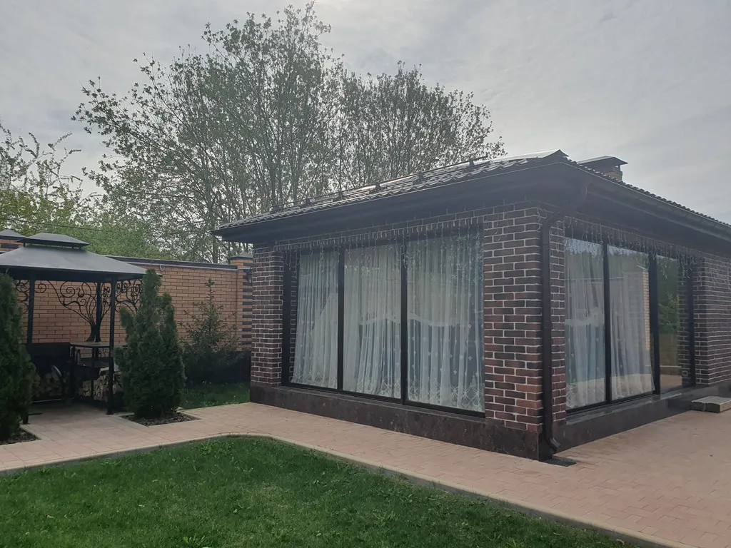 Уютный загородный дом из бруса с баней и чаном на дровах