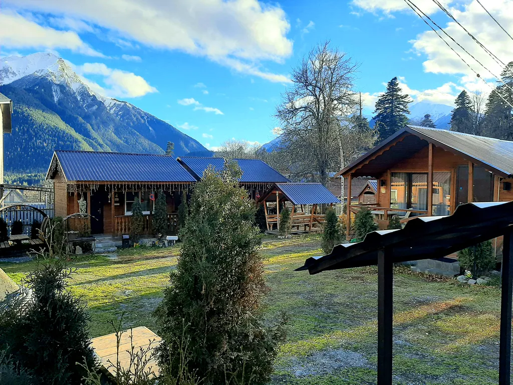 Коттедж Домик 4-местный бюджетный 9 — Архыз