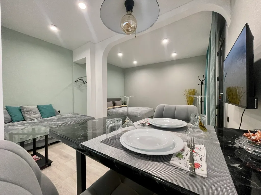 Уютная студия-апартаменты в центре города