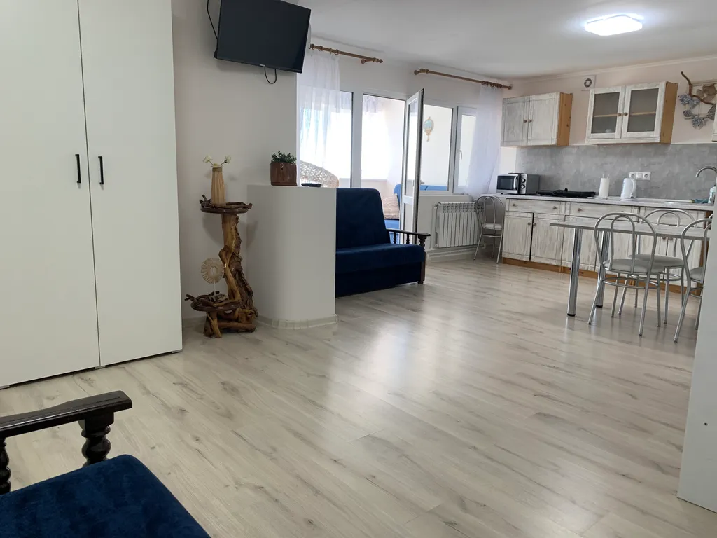 Семейный номер с видом на море