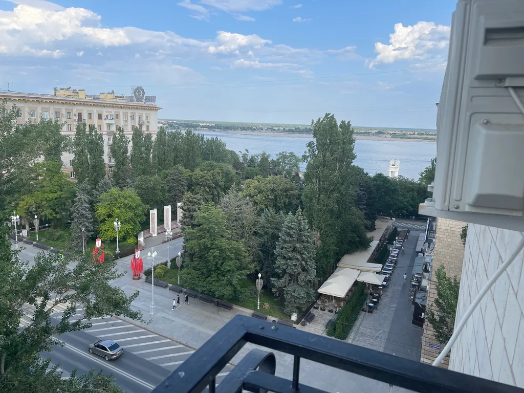 2-х комнатная видовая квартира в центре города