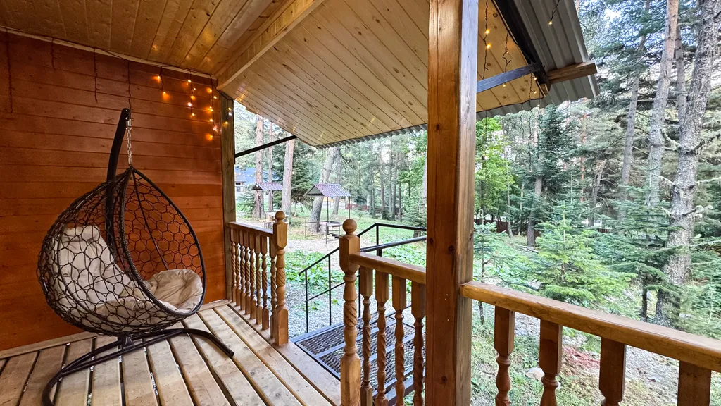 Уютный дом в тихой части Архыза