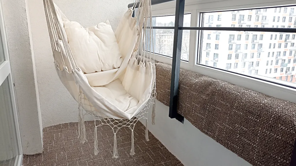 Уютная евродвушка с кондиционером на 8 этаже у МРНЦ Цыба