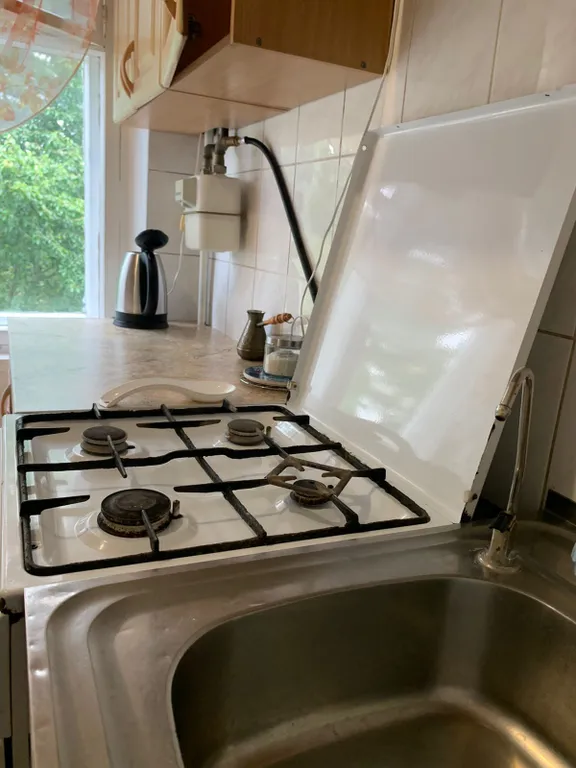 Простая уютная квартира в хорошем районе