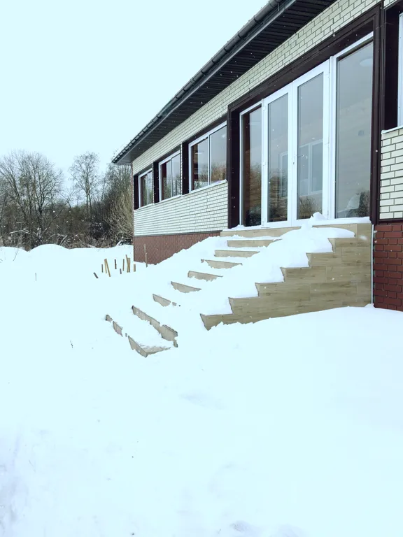 Дом с баней, терраса с барбекю, мангальная зона