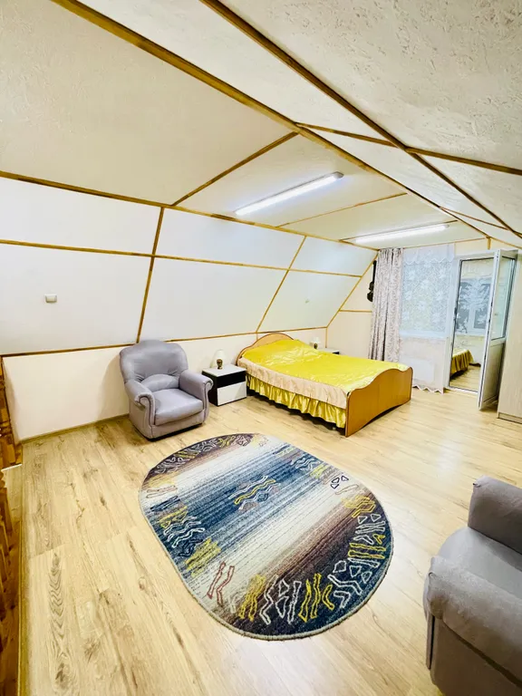 Дом на берегу озера