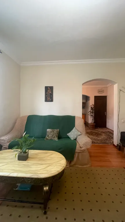 Квартира 2-комнатная Квартира — Сухум