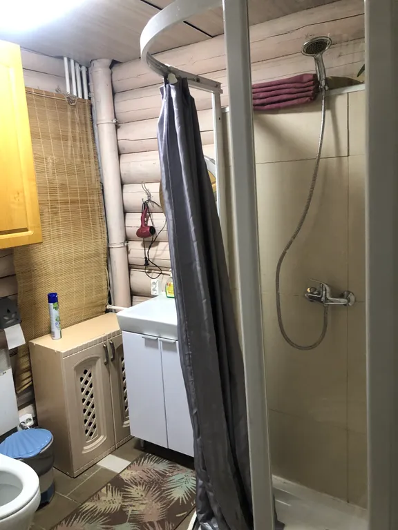 Коттедж Коттедж с баней на дровах для гостей старше 25 лет — Красное Село