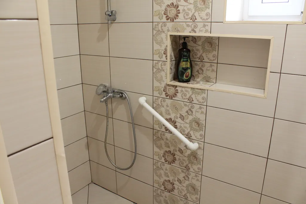 Квартира Квартира Супер люкс с кухней, для двоих с отдельным входом — Кущёвская