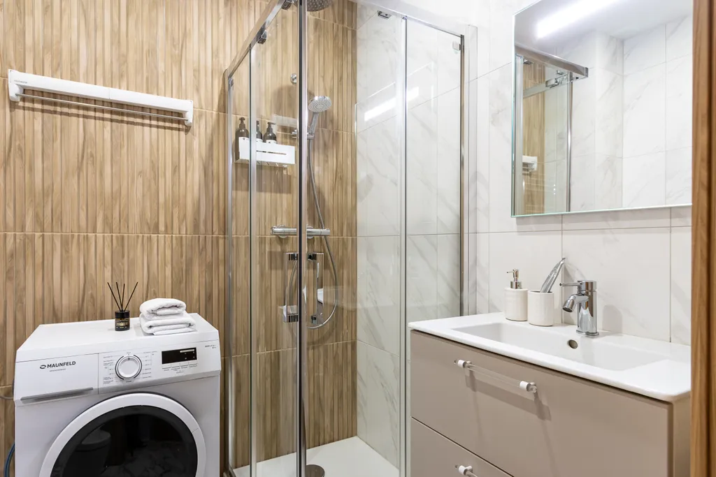 Уютная студия с бассейном 323