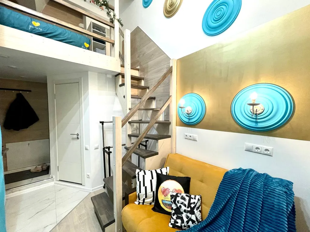 Квартира Квартира Уютная двухэтажная студия рядом с метро Селигерская — Москва