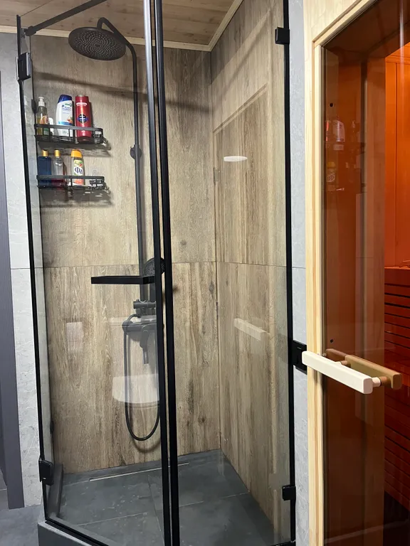 Дом отдыха Чернаков с видом на лес