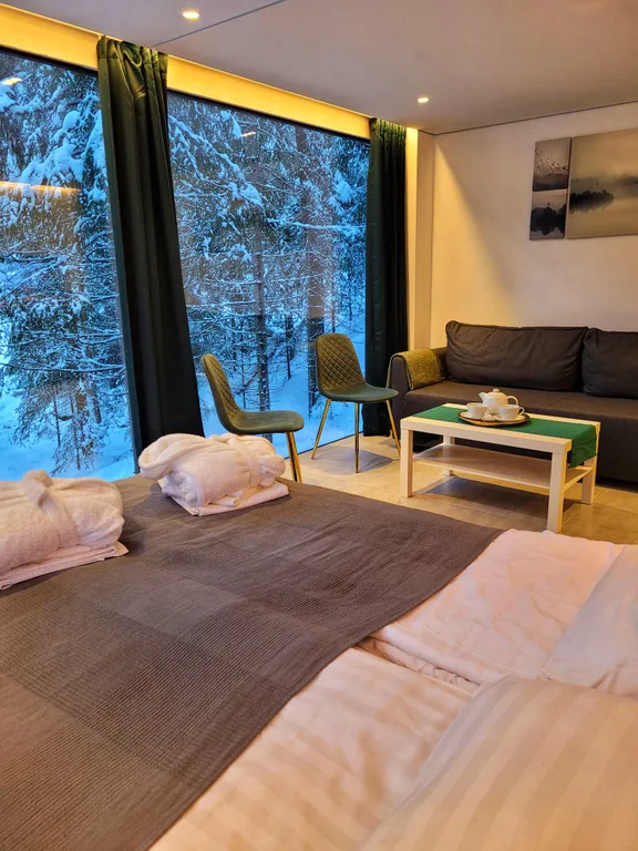 Коттедж комфорт класса с видом на лес