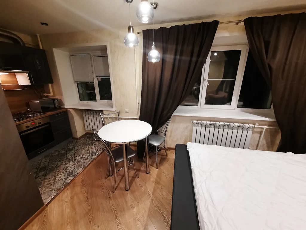 Квартира в центре города у площади Победы