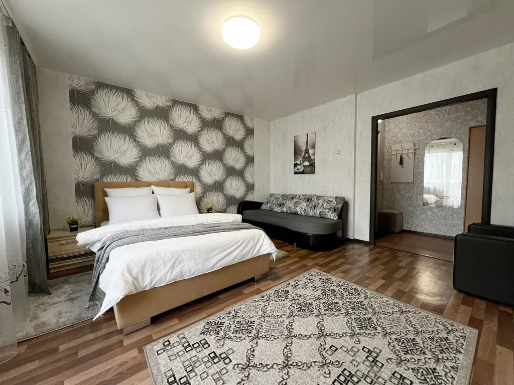 Квартира Апартаменты напротив Планеты — Красноярск