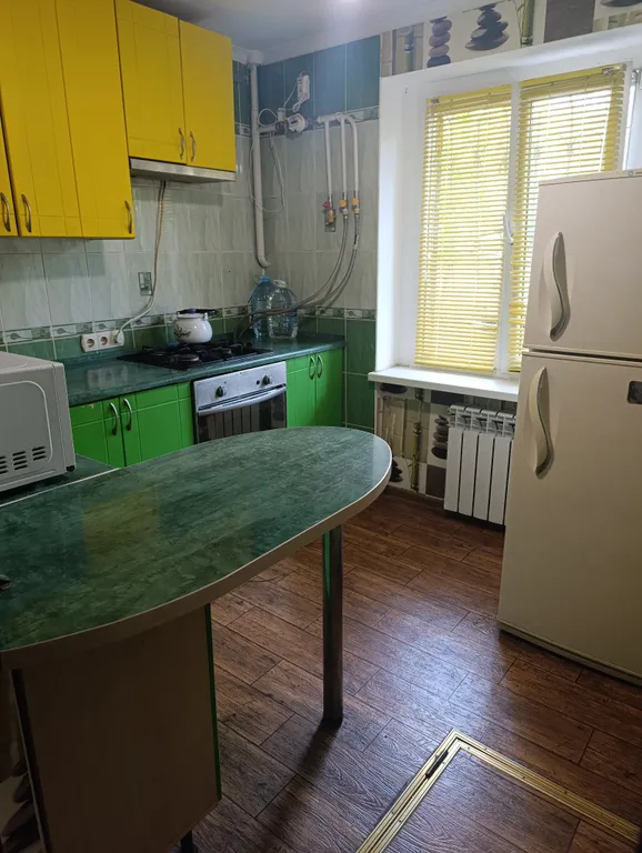 Уютная квартира не далеко от моря и центра — аренда посуточно в Мариуполь