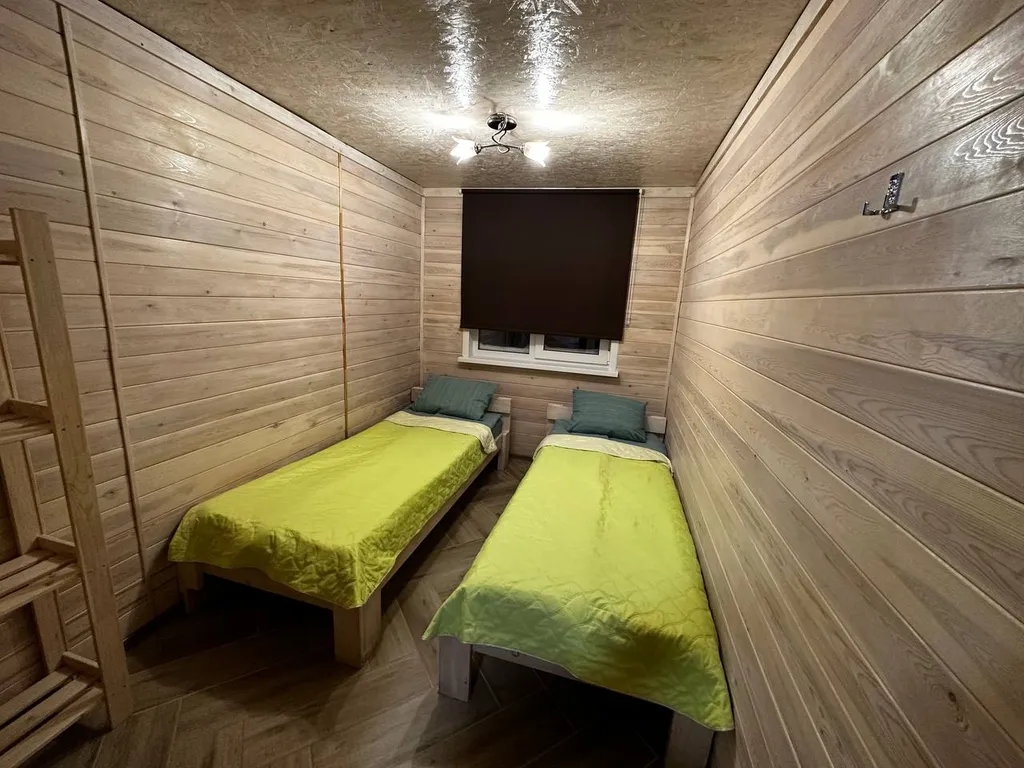 Гостевой двор "Дом в кедрах"